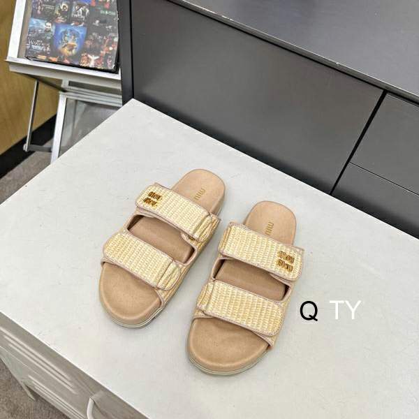 Picture of Miumiu Slippers _SKUMiuMiusz35-40TY0505221